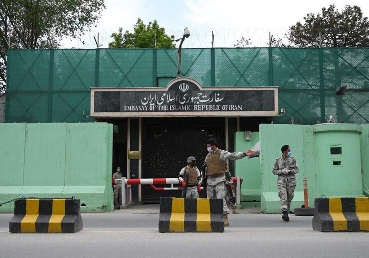 د خلکو شکایت: په کابل او هرات کې د ایران ویزې په تور بازار کې تر ۱۶۰۰ ډالرو پلورل کیږي
