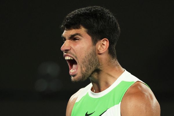 کارلوس آلکاراس با شکست دِمینور به نیمهنهایی تنیس اوپن آسترالیا صعود کرد