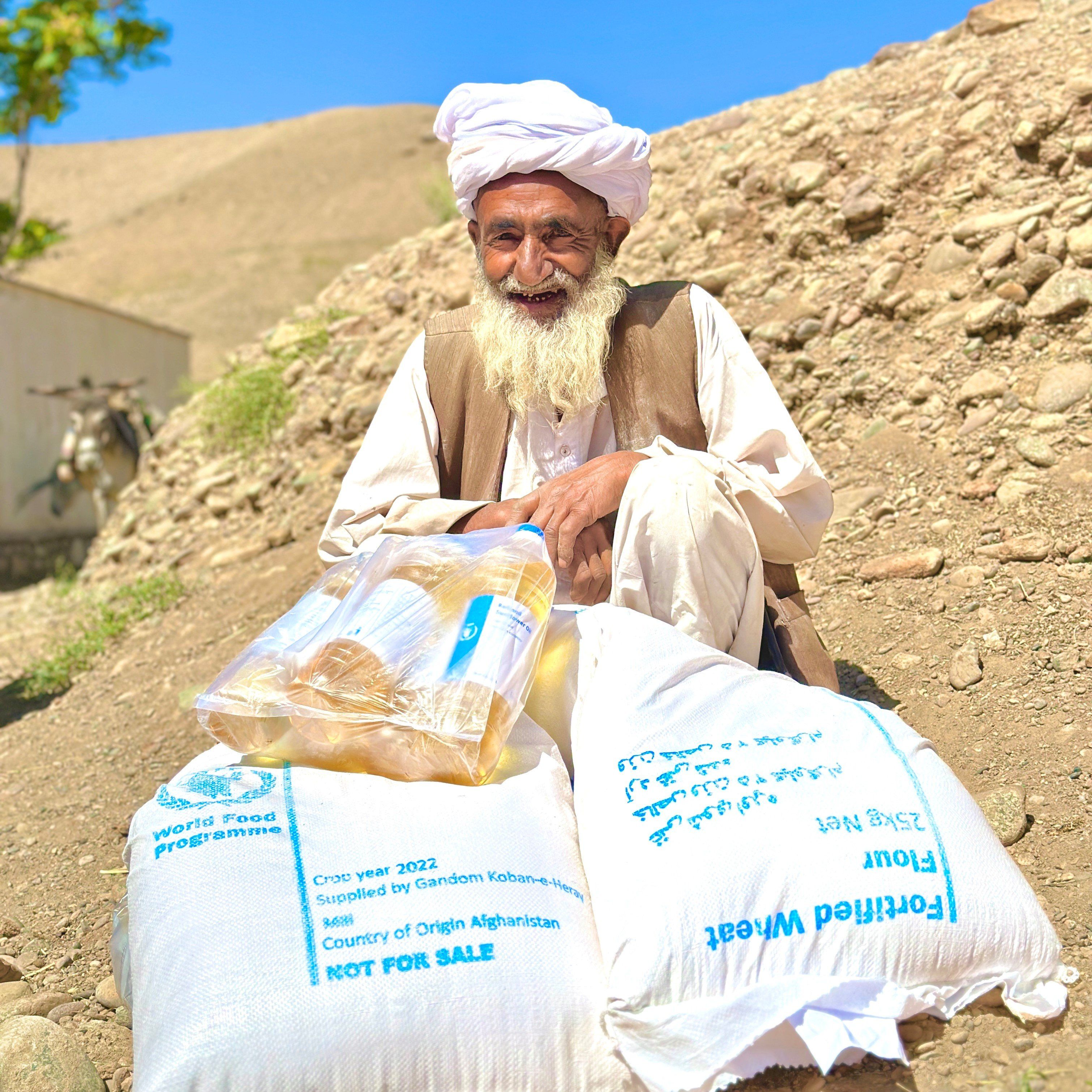 شورای مقاومت ملی می‌گوید کمک‌های بین‌المللی به افغانستان باعث تقویت طالبان می‌شود