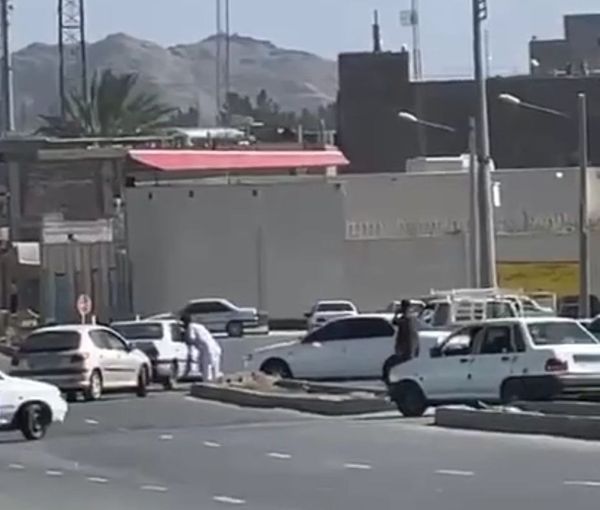 'جیش‌العدل' مسئولیت حمله به قرارگاه پولیس در زاهدان ایران را به عهده گرفت