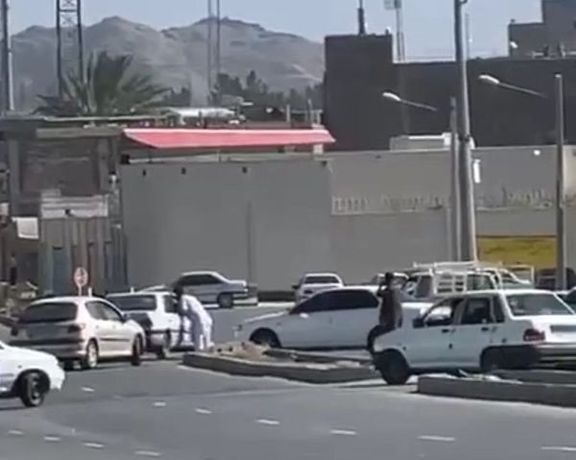 یک مقام ارشد امنیتی ایران میگوید در حمله زاهدان 'عوامل انتحاری در کار نبوده است'