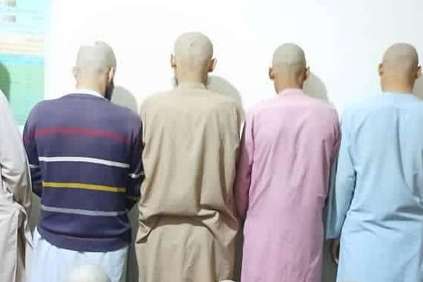 طالبانو سل روږدي کسان د درملنې لپاره روغتونونو ته وړي
