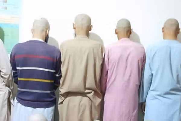 طالبانو سل روږدي کسان د درملنې لپاره روغتونونو ته وړي