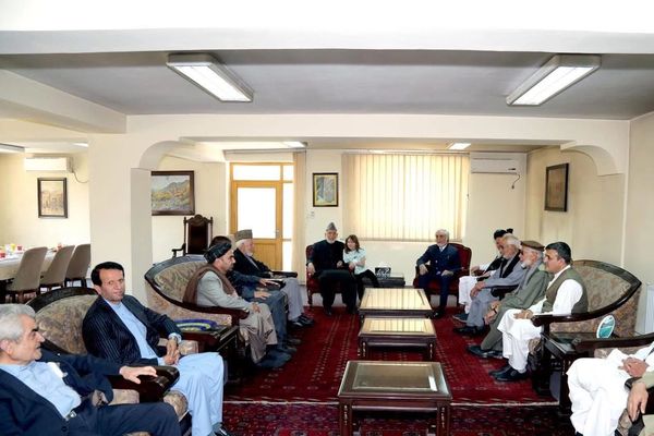 Former Afghan President’s Daughter Draws Attention During Meeting With Abdullah