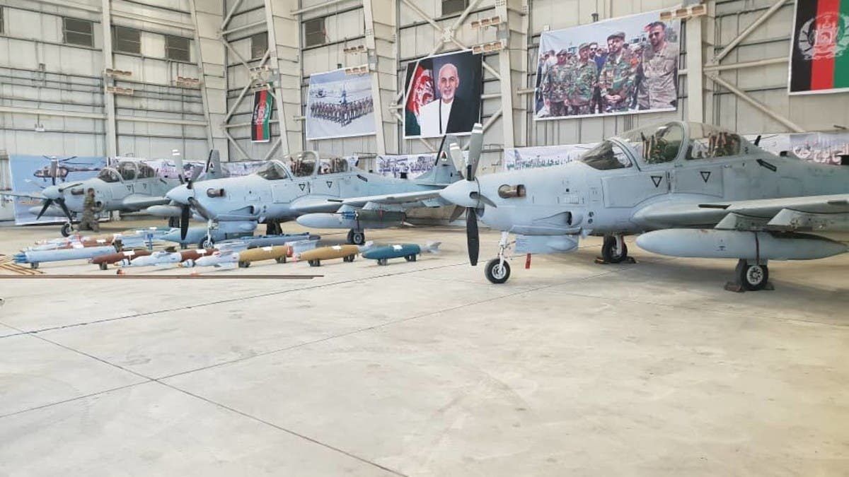 پولیتیکو: امریکا مایل است هواپیماهای ارتش سابق افغانستان را به ازبیکستان و تاجیکستان بدهد