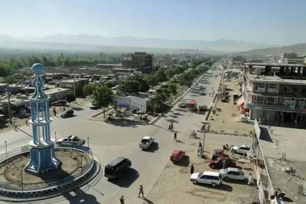 Taliban Publicly Flogs Two People, Including a Woman, in Logar