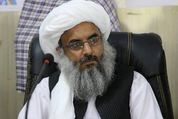 نوراحمد اسلامجار: تازه مېوې باید له ځنډ پرته په ګمرکونو او سرحدونو کې صادرې شي