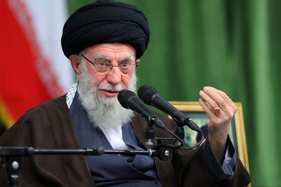 سید علي خامنه يي: افغانستان د پارسي یو اصلي مرکز دی او باید هلته دا ژبه اوج ته ورسېږي