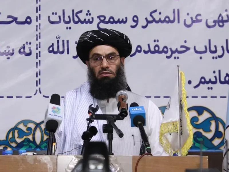 وزیر امر به معروف طالبان از ملاها خواست کمر را 'برای جلوگیری از منکرات' ببندند