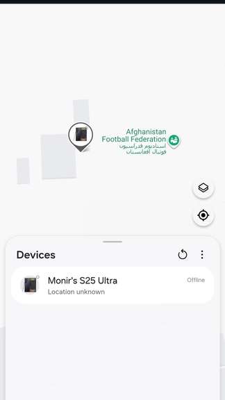گوشی دزدیشده در داکا از کابل سر در آورد