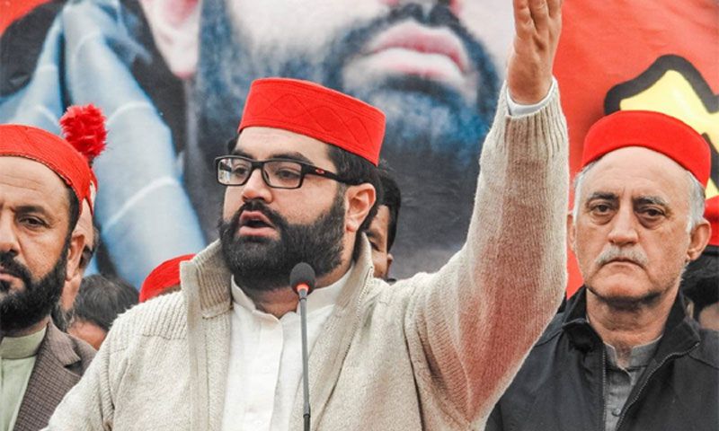 اېمل ولي خان: دعا به کوو او وسلې راپورته‌ کول زمونږ کار نه دی