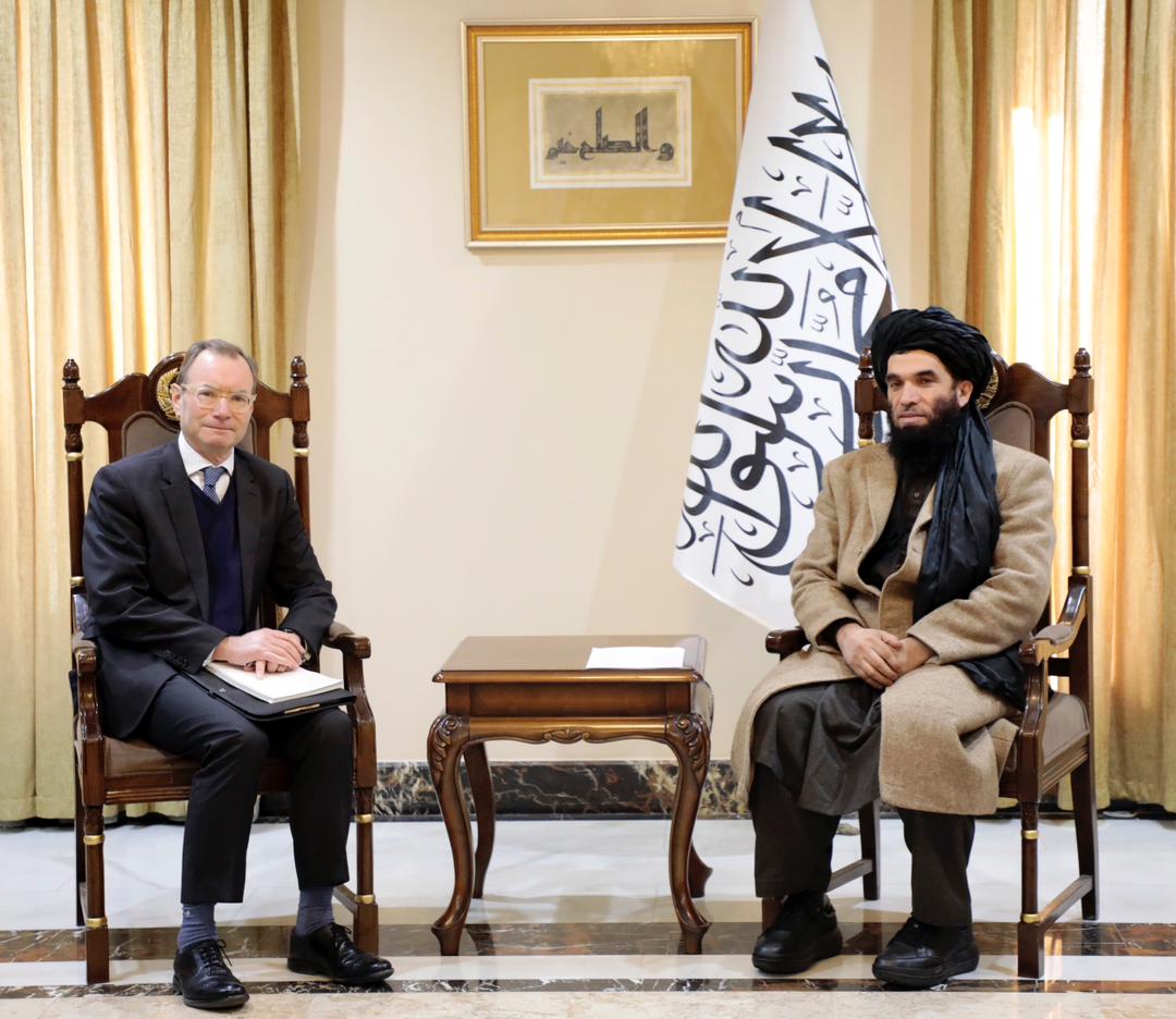 مقام طالبان در دیدار با کاردار بریتانیا: انتقاد از طالبان و دامن زدن به خشونت راه‌ حل نیست