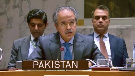 السفير الباكستاني: هجمات المسلحين من الأراضي الأفغانية أصبحت غير قابلة للتحمل