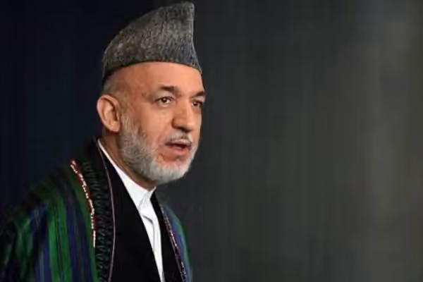 حامد کرزی: د عایشې وهاب بریا د افغانانو لپاره د ویاړ او الهام سرچینه ده