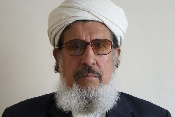 طالبانو فاروق اعظم ته ویلي چې له مولوي هبت الله بښنه وغواړي