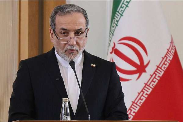 ایران: د هرمز تنګي د بیا پرانیستلو لپاره یوازې ډیپلوماټیکه حللاره شونې ده
