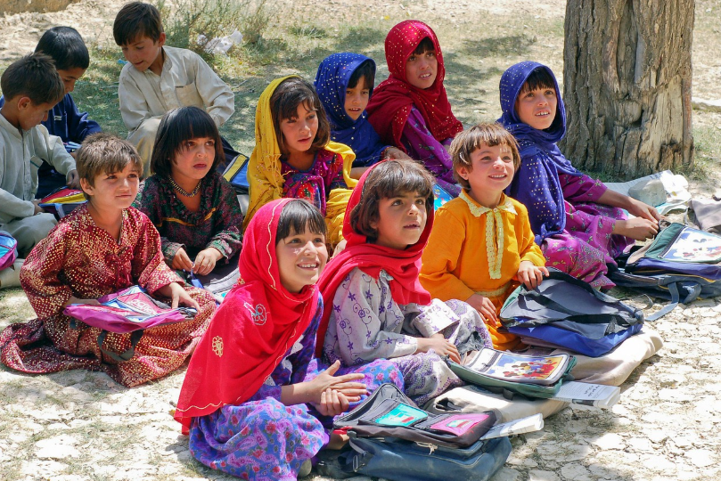 ګانیون: افغانستان کې د ۷ او ۱۸ کلونو ترمنځ شاوخوا ۳.۸ مېلیونه نجونې له زده‌کړو بې‌برخې دي