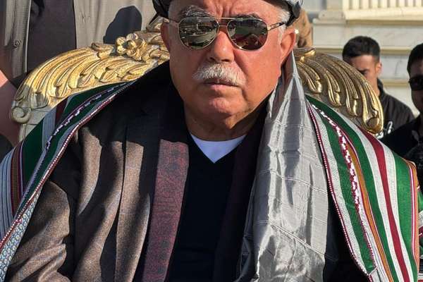 دوستم: طالبان د هېواد د ګټو پر ځای یوازې د خپلو ګټو لپاره کار کوي