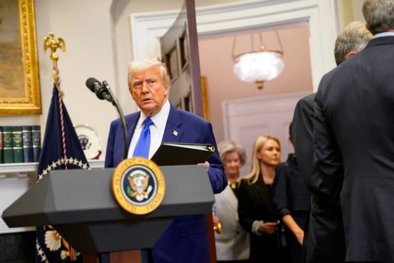 ترامپ میگوید رد کردن تحفه گرانقیمت قطر احمقانه است