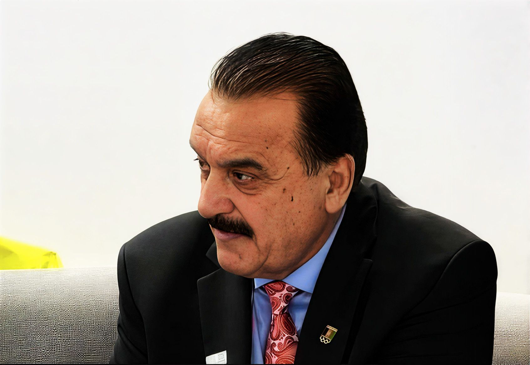 رئیس کمیته ملی المپیک افغانستان نشان شایستگی شورای المپیک آسیا را دریافت کرد