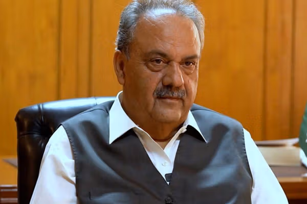 آصف درانی: ما در مورد دوستی طالبان با پاکستان در اشتباه بودیم