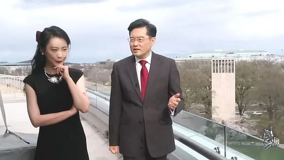 فایننشال تایمز: وزیر خارجه پیشین چین با یک مجری تلویزیون روابط خارج از ازدواج داشته است