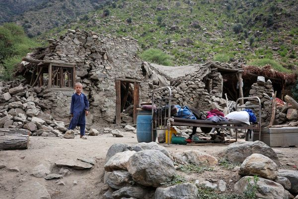 امریکا به زلزلهزدگان شرق افغانستان کمک نکرد