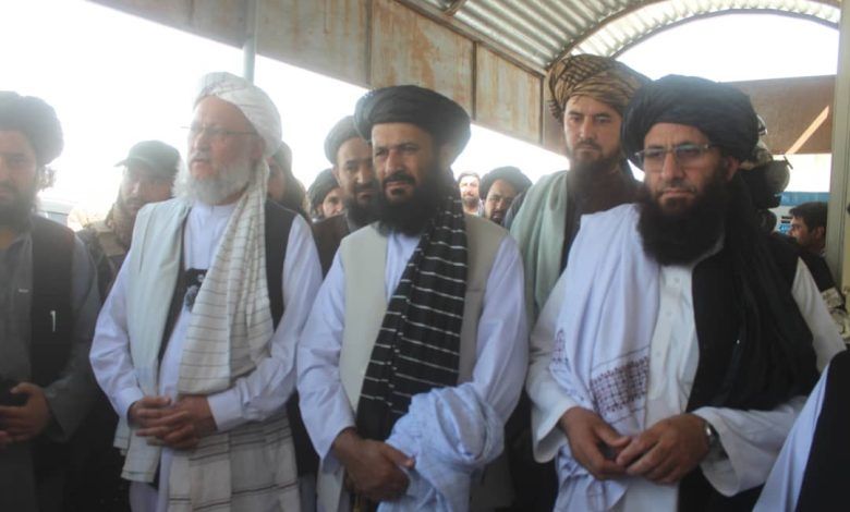 معاون اداره طالبان برای رسیدگی به مهاجران به نیمروز رفت