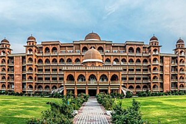 په پېښور کې د پاکستان او افغانستان د سولې لپاره امن جرګه راغوښتل شوې