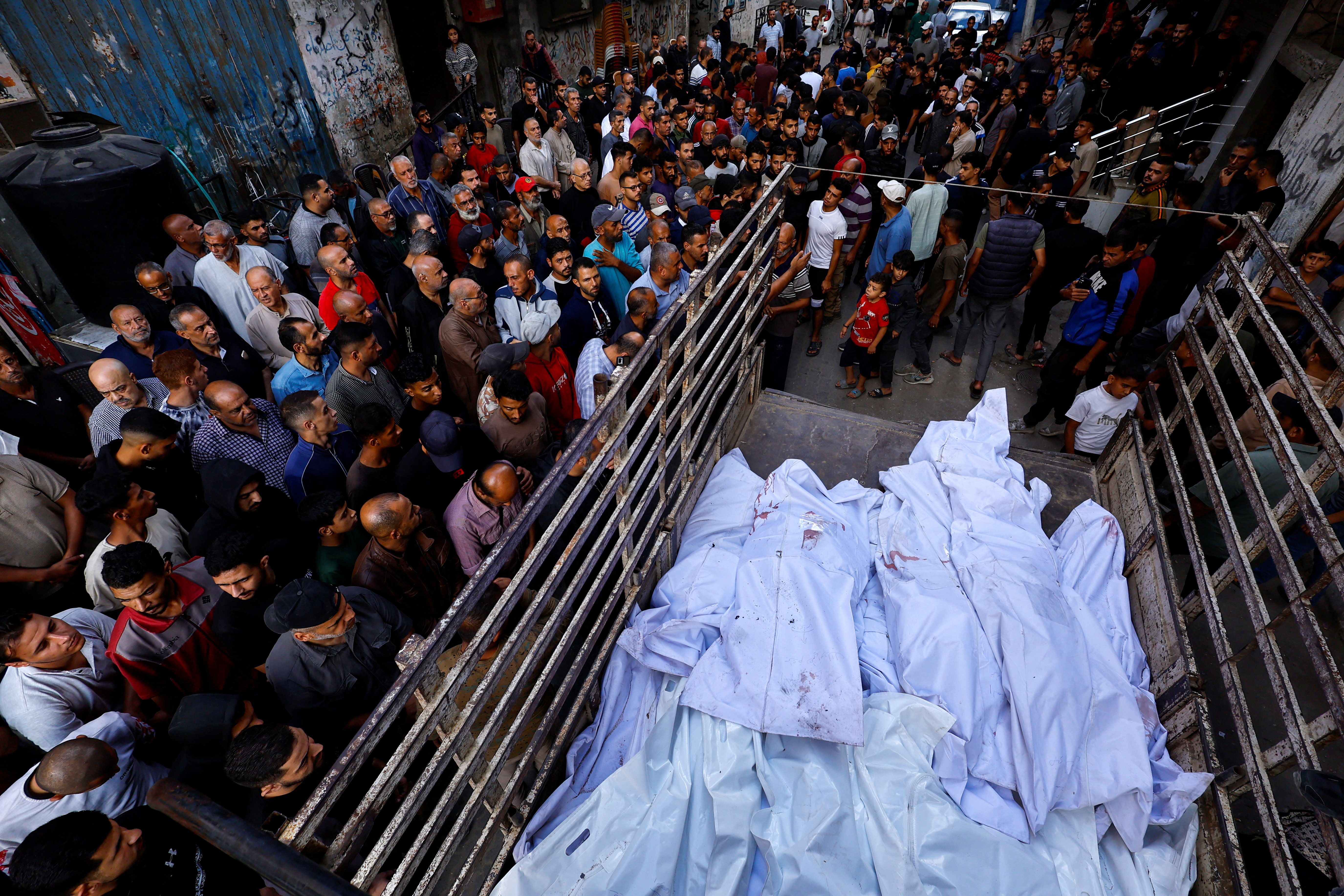 وزارت بهداشت غزه می‌گوید بیش از ۱۰۴ فلسطینی در حملات تازه اسرائیل کشته شده‌اند