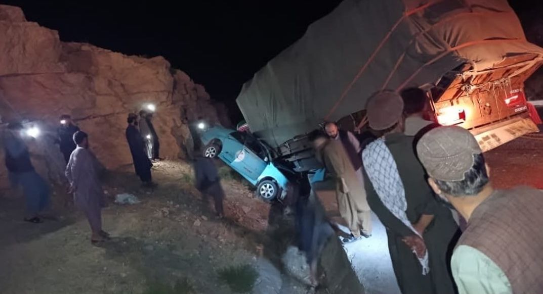 په سمنګان کې د ترافیکي پېښو له امله دوه کسان مړه او ۴ نور ټپيان شوي دي