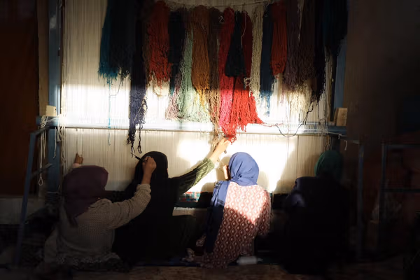 سازمان ملل: زنان و دختران در افغانستان بیشترین آسیب را متحمل میشوند