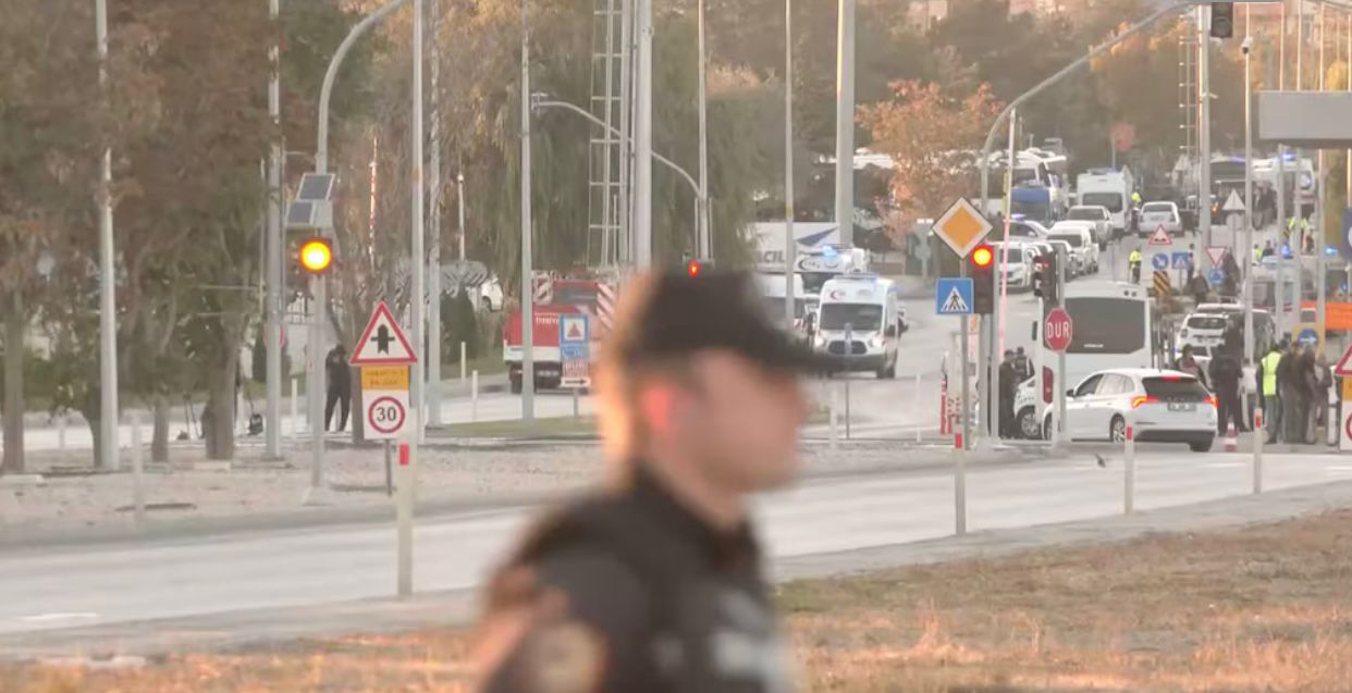 بر اثر انفجار در مقر شرکت صنایع هوافضای ترکیه چندین نفر کشته شدند 