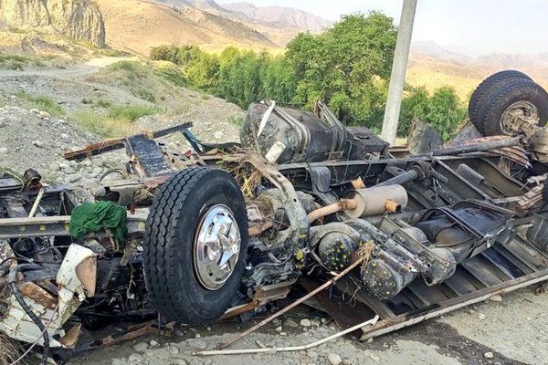واژگونی موتر بازگشتکنندگان در رودخانه لغمان چهار کشته بر جای گذاشت