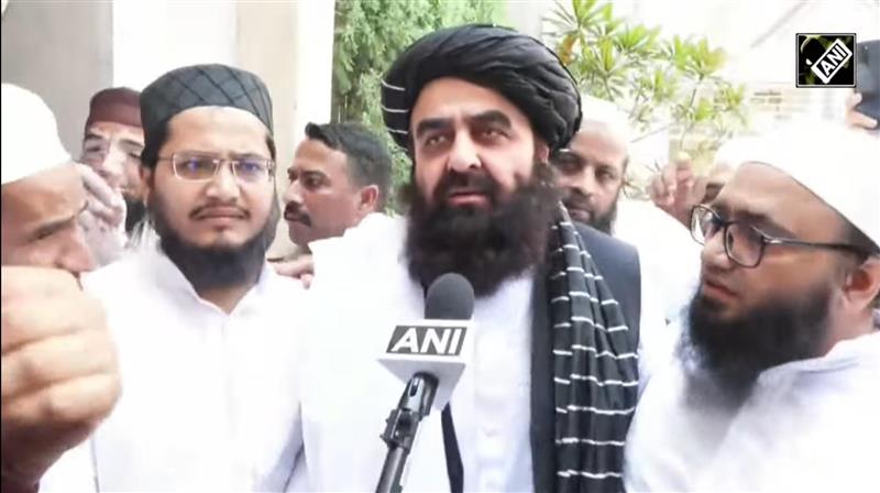متقي دیوبند نه د لیدو پر مهال؛ له دې مدرسې سره یې خپلې اړیکې تاریخي بللي