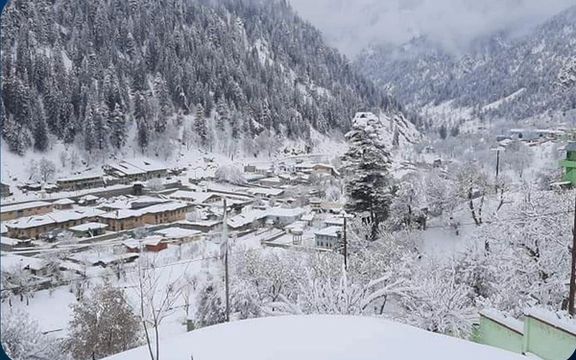 طالبان: در رانش کوه در نورستان دستکم پنج نفر جان باخته و ۲۰ خانه زیر آوار فرو رفته است