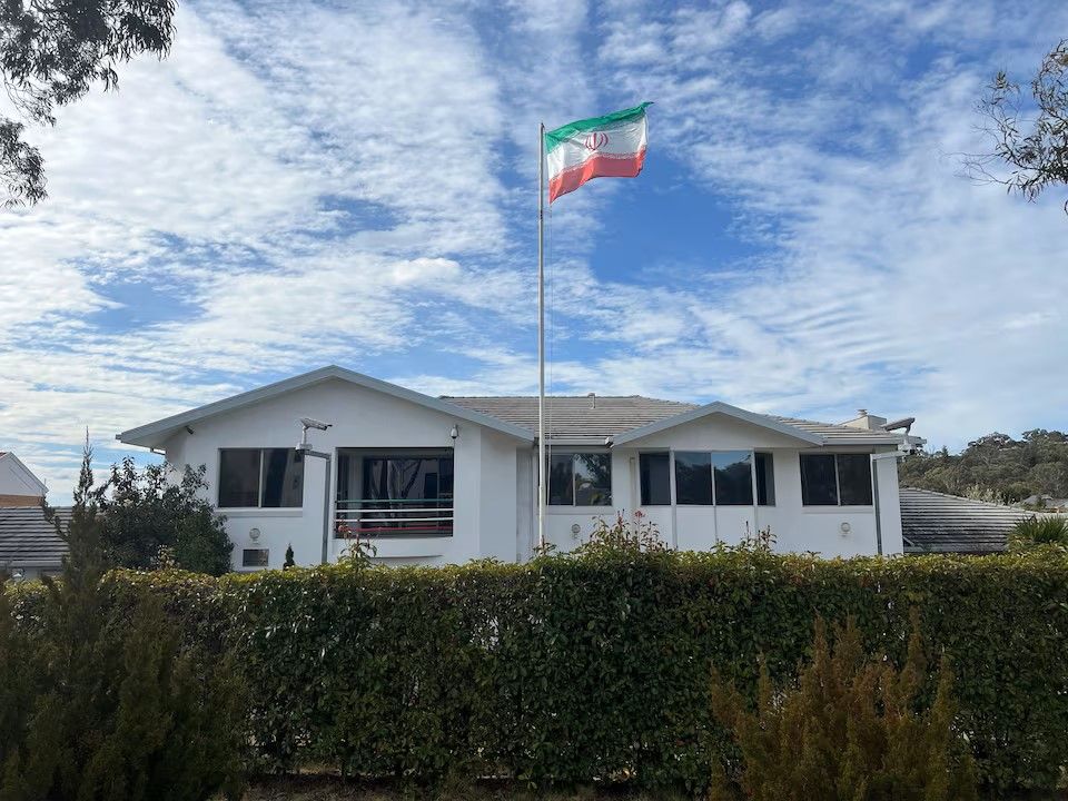 اسټرالیا: د ایران سفیر د اېستلو په پرېکړه کې اسراییل هېڅ ډول ونډه نه‌لرله