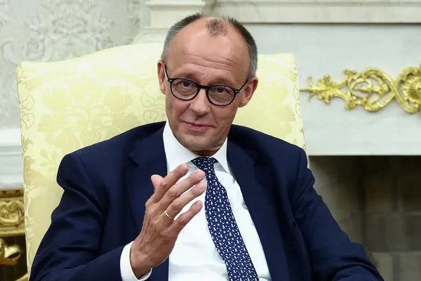 د جرمني له ۵۰ ډېرو څېرو له مېرڅ نه غوښتي چې په اسلام اباد کې پاتې افغانان برلین ته ولیږدوي