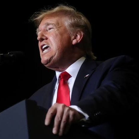 ټرمپ پر مکسیکو او اروپايي ټولنې د «۳۰سلنه» تعرفې لګولو ګواښ کړی