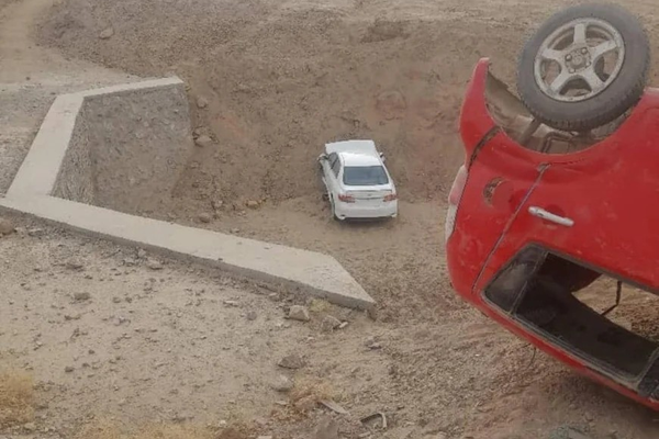 په غزني کې د یوې ټرافیکي پېښې له امله دوه کسان مړه او دوه نور ټپیان شوي