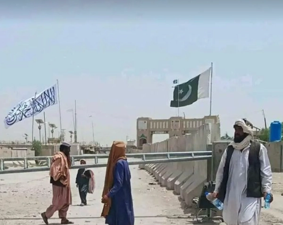 Spin Boldak Border Crossing Reopens Following Deadly Firefight