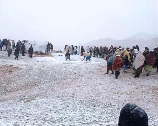 خبرگزاری باختر: یک چوپان و چهار کودک در سرمای بادغیس جان باختند