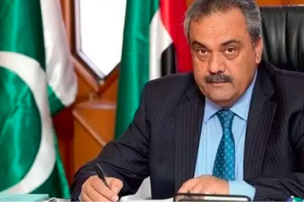 Majority of Afghans Oppose Taliban, Says Former Pakistani Envoy