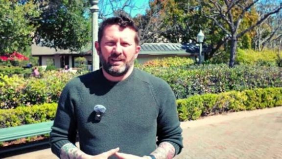 افغان ایواک: د افغانانو بیا مېشتېدنې د همغږي دفتر به بېرته فعال شي