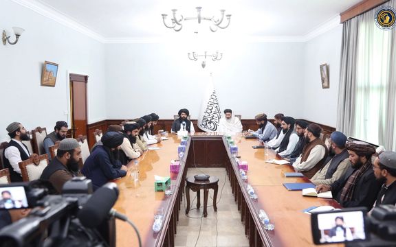 وزیر تحصیلات عالی و وزیر مالیه طالبان برای چاپ اسناد تحصیلی دانشجویان تفاهمنامه امضا کردند