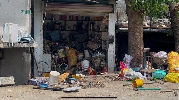 د خېبرپښتونخوا په کوز دیر ولسوالۍ کې په یوه چاودنه درې کسان وژل شوي او درې نور ټپیان دي