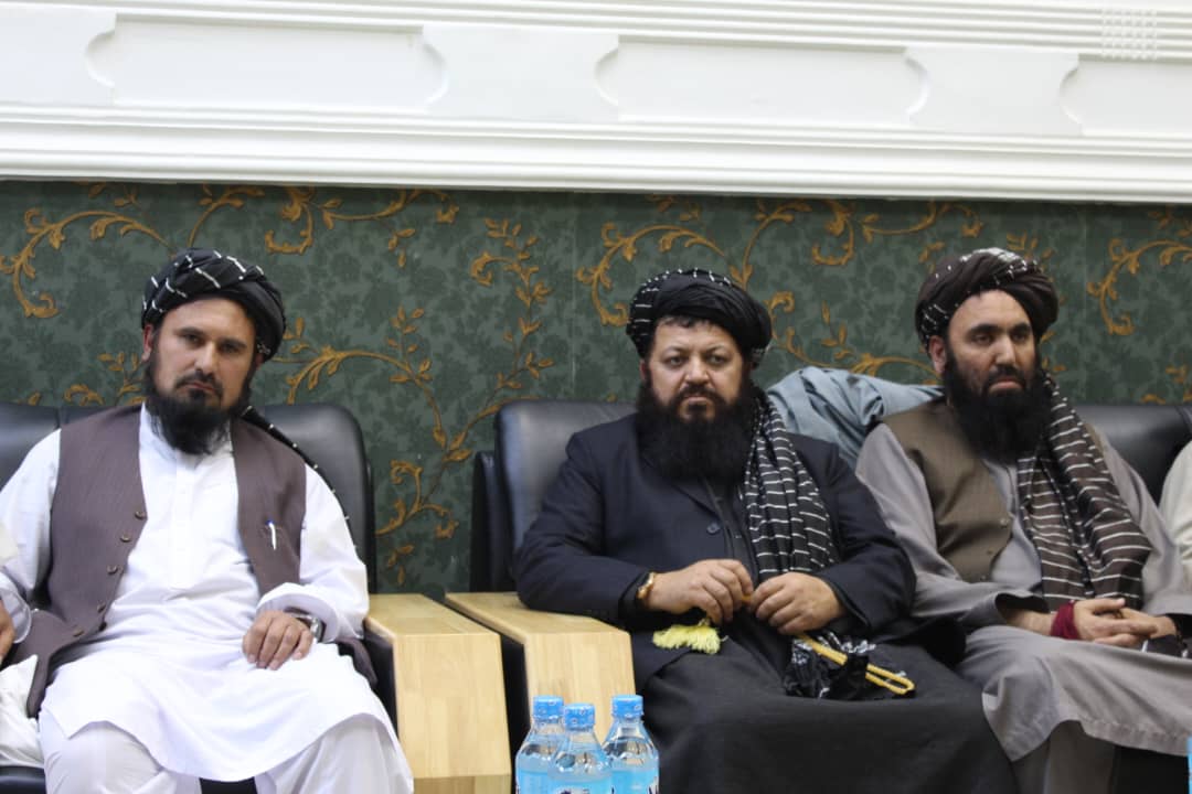 د سې شبنې بې پایلې ناسته: په بدخشان کې اعتراض کوونکي د پراخو لاریونو لپاره چمتو دي