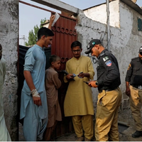 Pakistan Considers Legal Measures Against Citizens Assisting Afghan Refugees