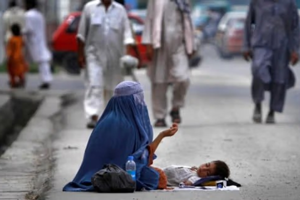 طالبان وايي په کابل کې یې ۷۵زره سوالګر راټول کړي