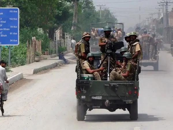 خېبر پښتونخوا کې پر یوې پوستې د وسله والو په برید کې ۳ پولیس او یو ملکي وګړی وژل شوي دي